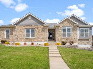 803 Victorian Ave, Waterloo, IL 62298