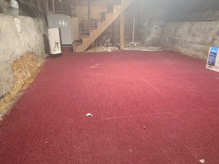 Large basement for storage