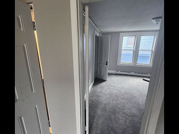 2nd image of 308 Willow St