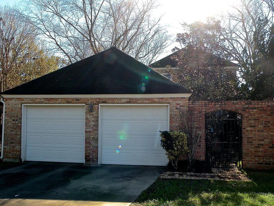 1st image of 115 Stonewood Cir