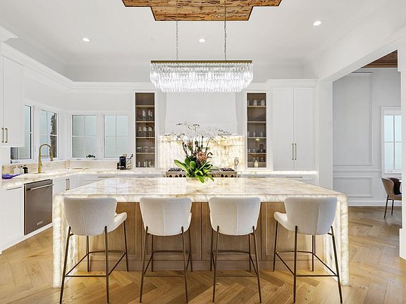 5th image of 340 E Royal Palm Road