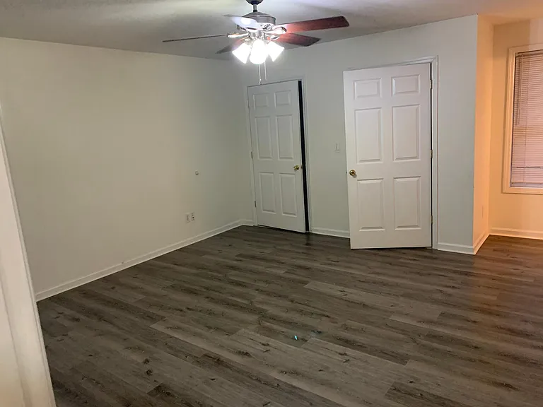 1541 Kathleen Dr — Photo 10