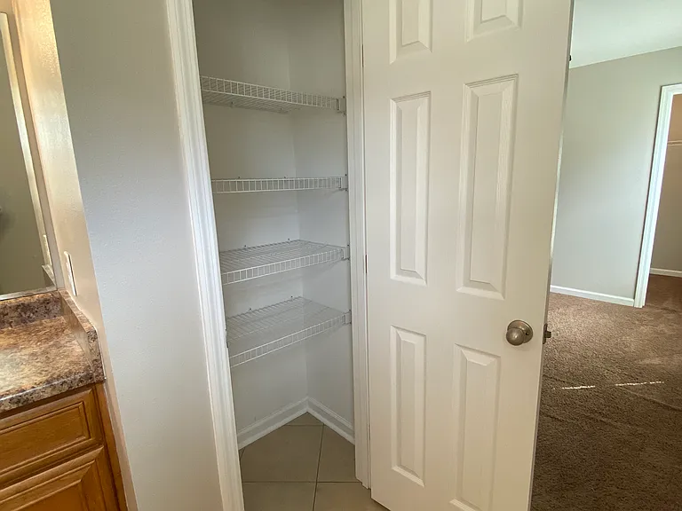 803 W Georgia St #1 — Photo 18