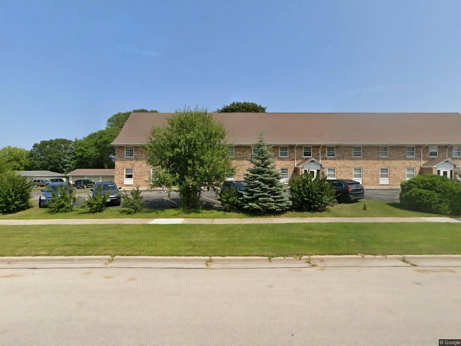 1613 Stonebridge Rd — Photo 1