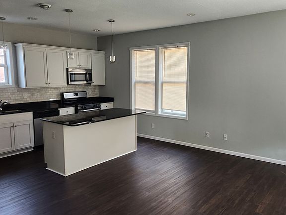 Counter seating for meals