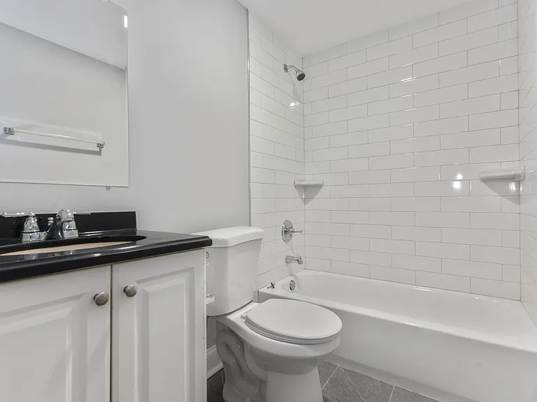 4711 Navarro Ave — Photo 17