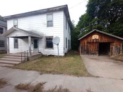 95 E Water St, Newaygo, MI, 49337