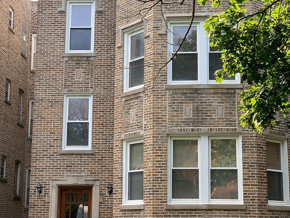1st image of 4928 N Saint Louis Ave #2/3