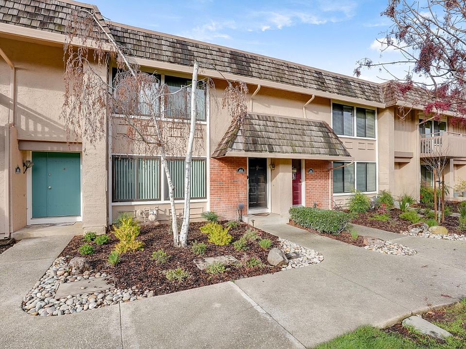 1st image of 4632 Adobe River Ct