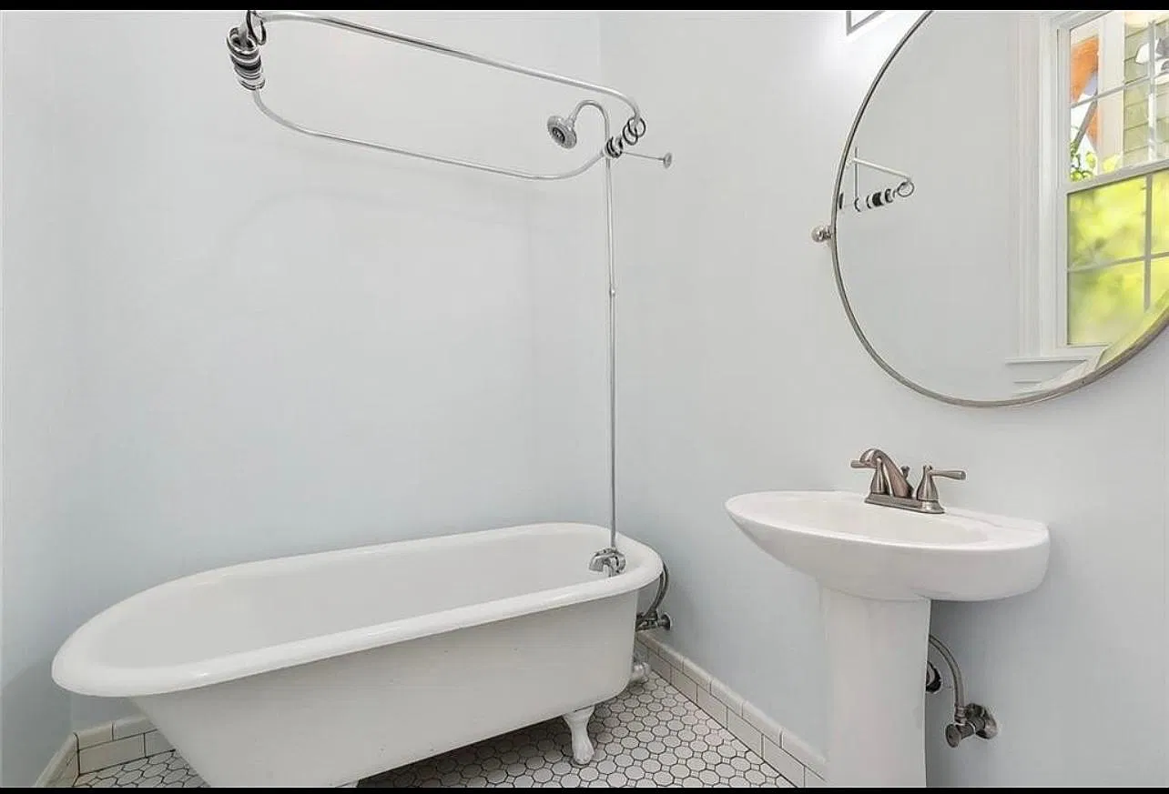 1 bed, 750 sqft, $1,499 — Photo 4