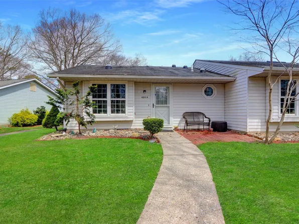 489 Fairway Court #A, Ridge, NY 11961