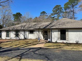 2631 Golden Rd, Tyler, TX 75701