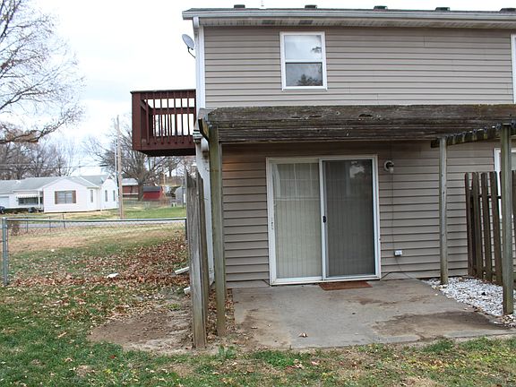3rd image of 1210 S 39th St