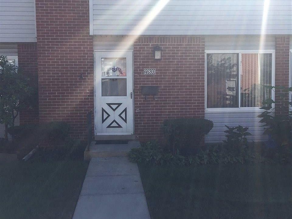 1st image of 27830 Eastwick Sq