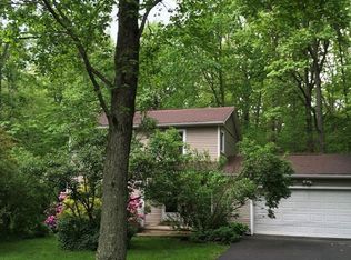 4459 Lynn Rd, Ravenna, OH 44266