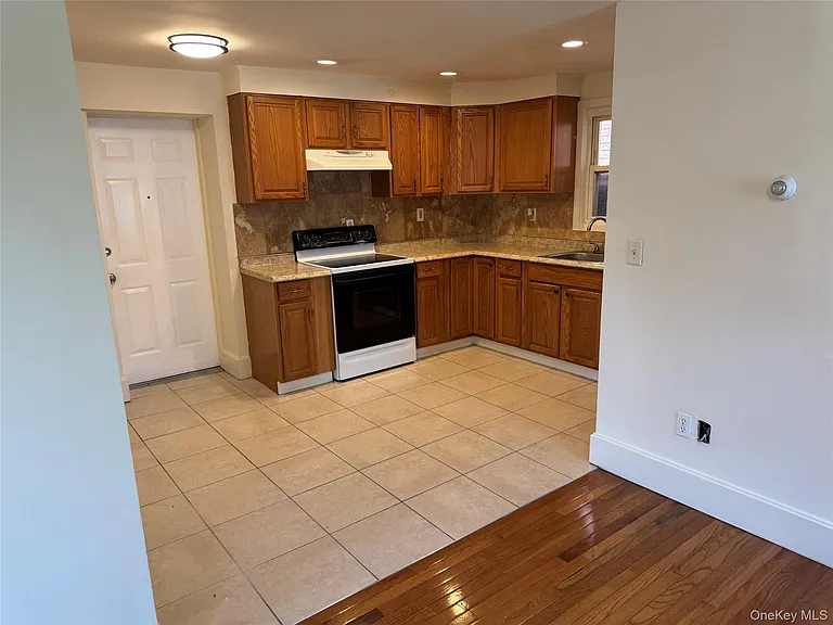 294 Main St #2D — Photo 6