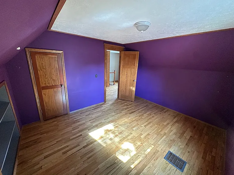 2821 W Rowan Ave — Photo 9
