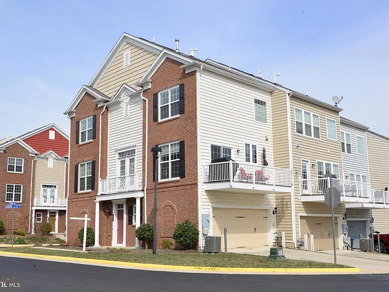 25496 Schooley Mill Ter — Photo 1