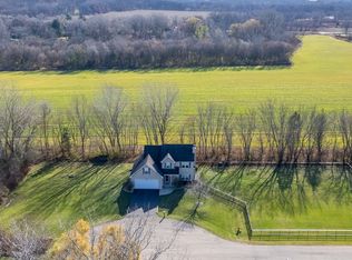 5201 W Valley Dr, Richmond, IL 60071