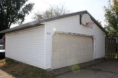 3rd image of 3631 Van Buren St NE
