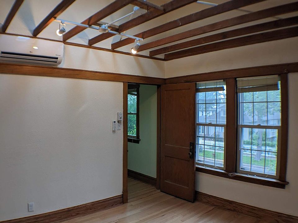 1st image of 5428 N Lovejoy Ave #2