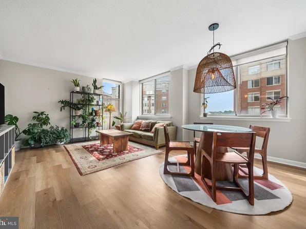 3835 9th St #603E, Arlington, VA 22203