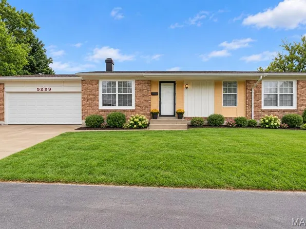 5229 Lakewood Ave, Saint Louis, MO 63123