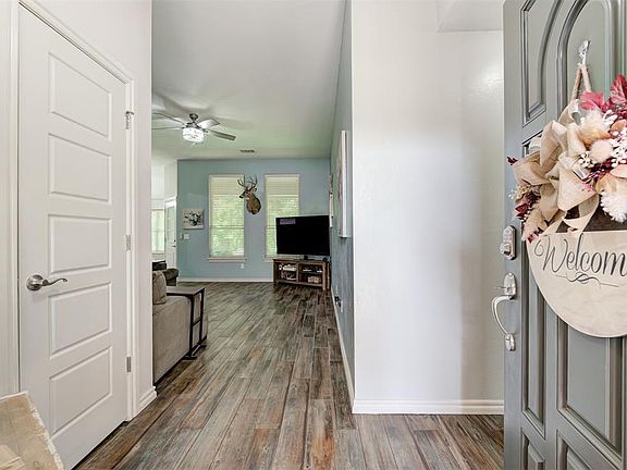 4th image of 3100 Woodcrest Creek Dr