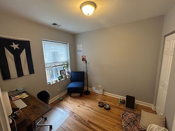 4th image of 4604 N Monticello Ave APT 2E