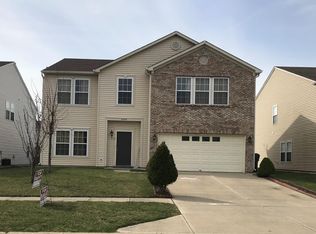 2949 Sentiment Ln, Greenwood, IN