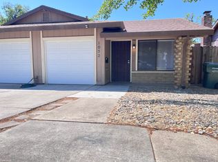 1052 Clinton Rd, Sacramento, CA 95825