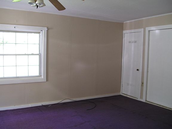 2nd image of 1305 McGuinn Dr