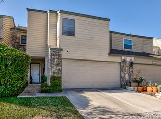 8531 Echo Creek Ln, San Antonio, TX 78240