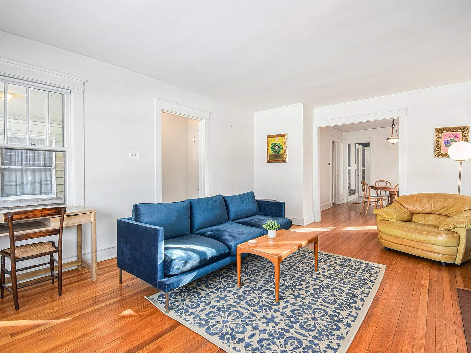 318 W Marion St — Photo 3