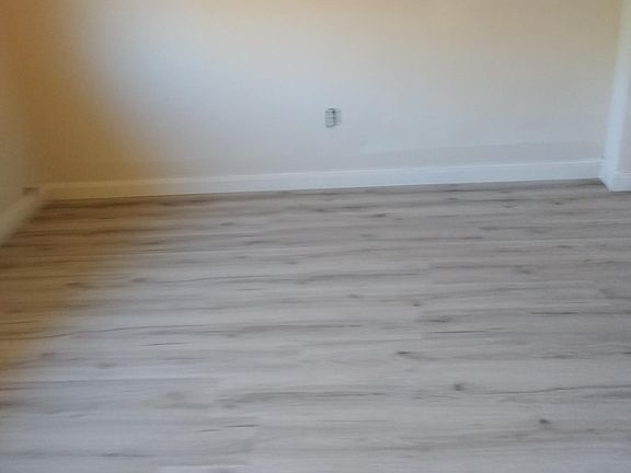 4th image of 2851 Chelmsford Way