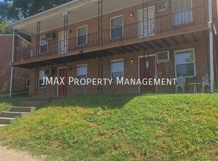 801 Westside Blvd NW APT D, Roanoke, VA 24017
