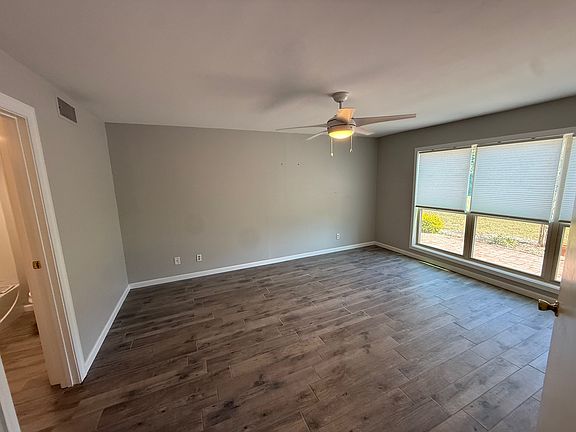 4th image of 4300 Bay Point Rd #481