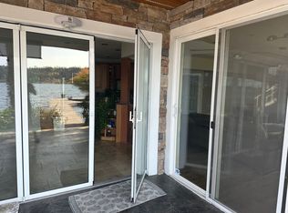 5437 Pleasure Point Ln SE, Bellevue, WA 98006