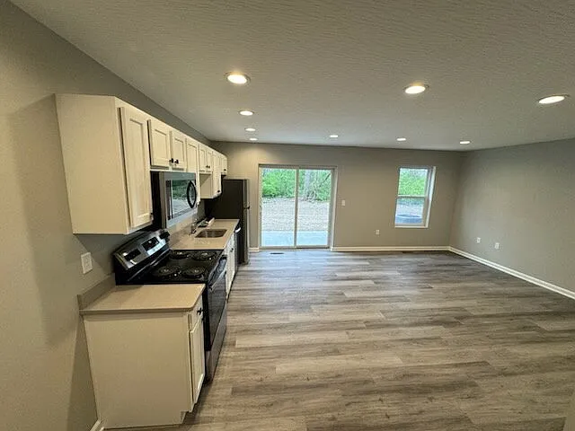 2 bed, 1.5 bath, 1200 sqft, $1,650 — Photo 4