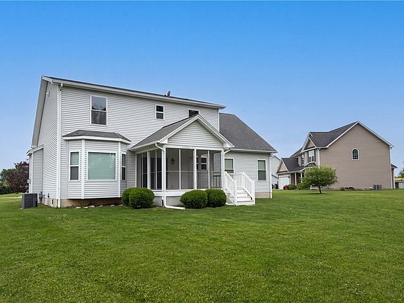5th image of 5704 Yanni Ct