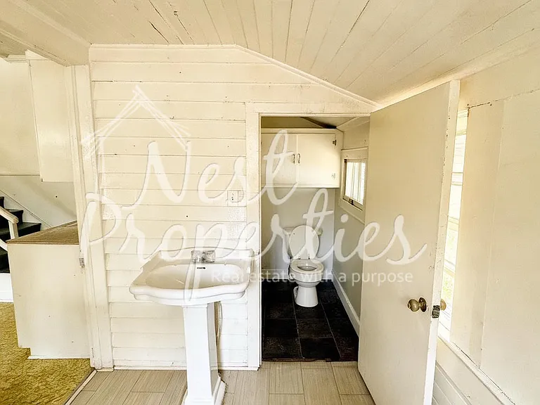 625 Oneal St #B — Photo 5