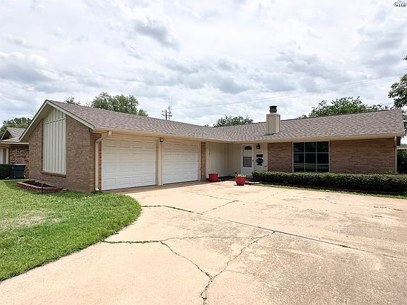 2nd image of 4213 Canberra Dr