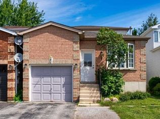 34 Willow Dr, Barrie, ON L4N 8T2