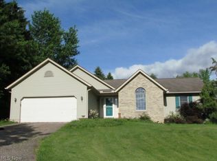 4247 Arlington Rd, Uniontown, OH 44685