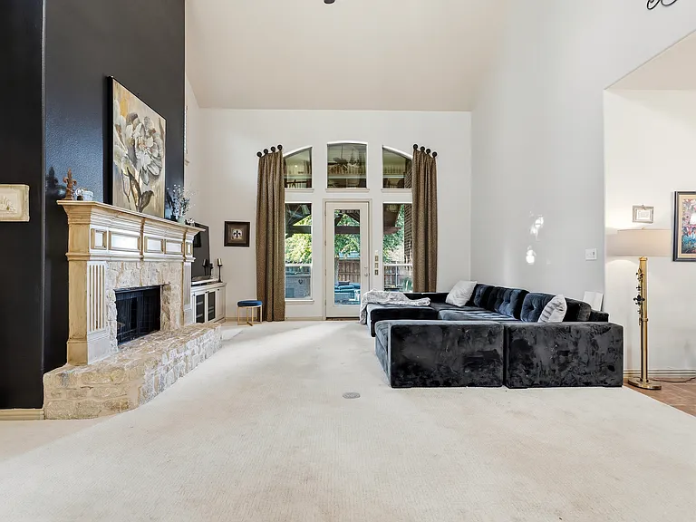 2948 Clearfork Trl — Photo 25