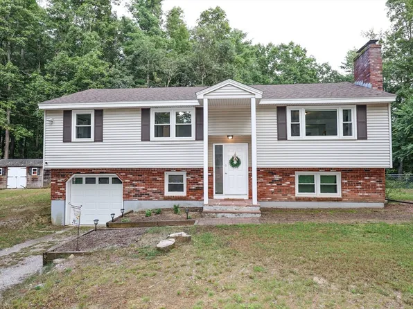 1 Kimberly Rd, Kingston, NH 03848