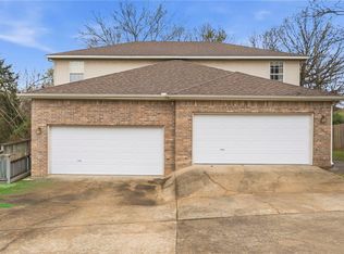2270 & 2272 E Cinnamon Way, Fayetteville, AR 72703