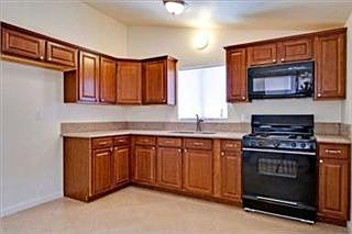 2nd image of 3517 Briarvale St