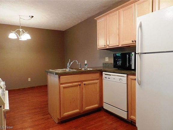 5th image of 2543 Kimberly Ln #20A
