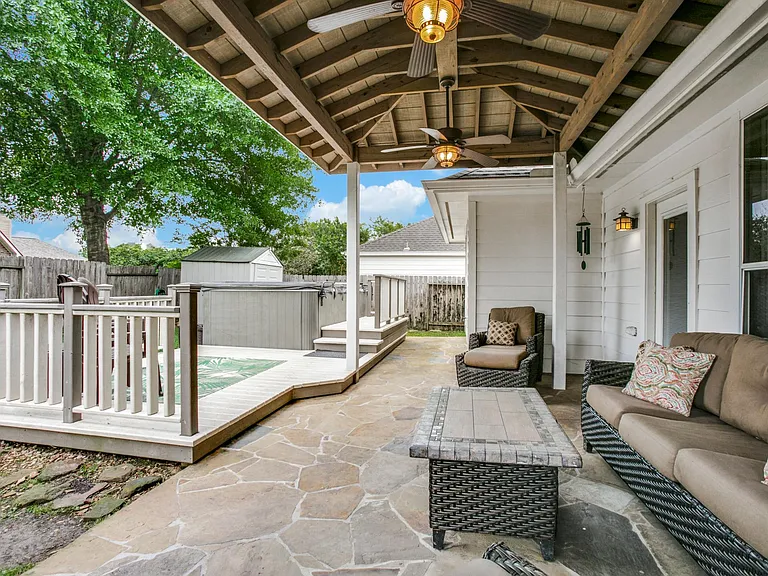 21226 Willow Glade Dr — Photo 33